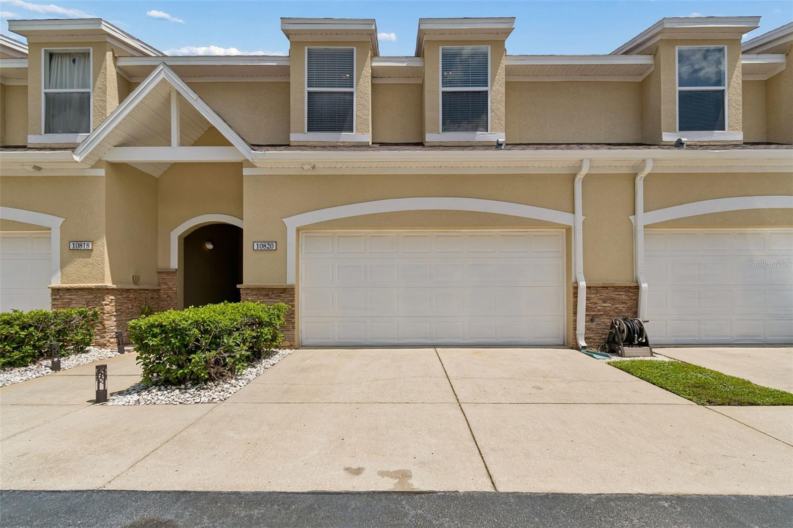 Beautiful 3 bed, 2.5 bath, 2 car garage townhome.