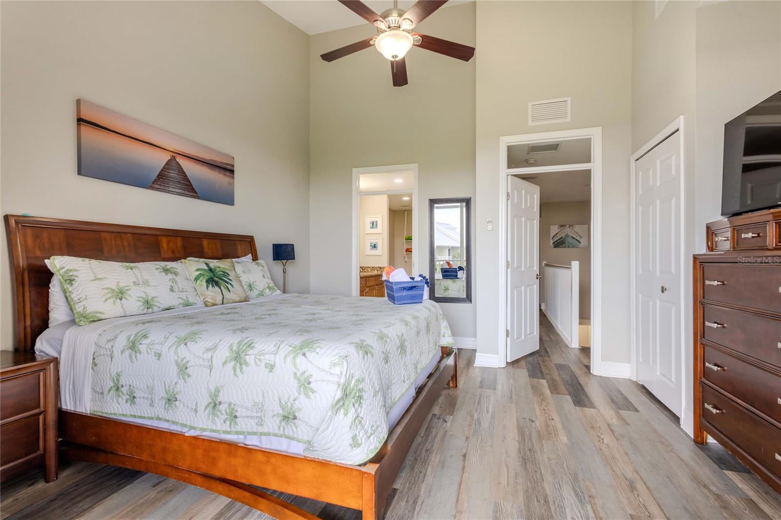 Primary Bedroom Entry