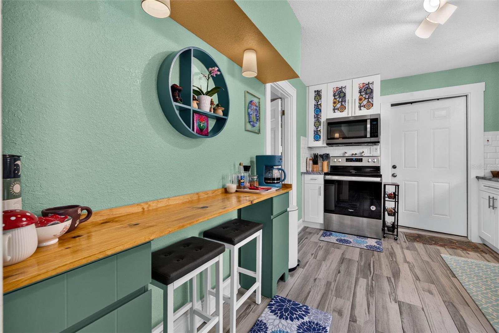 TB8532514