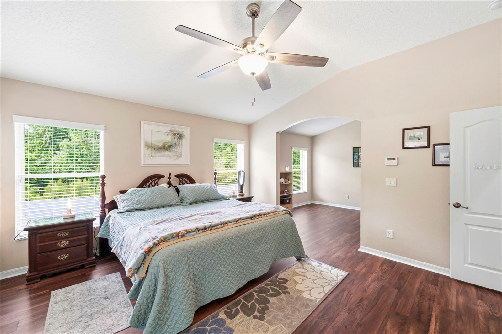 Spacious primary bedroom.