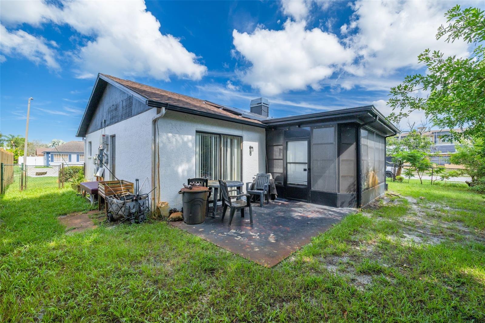 back patio/lanai