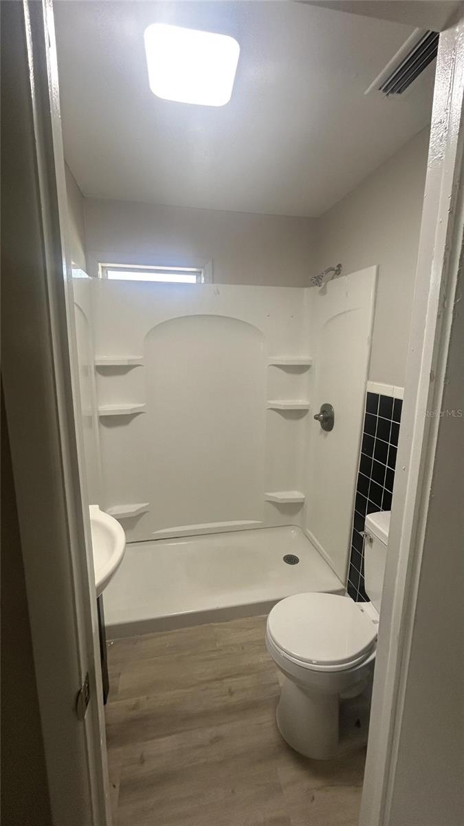O6428140