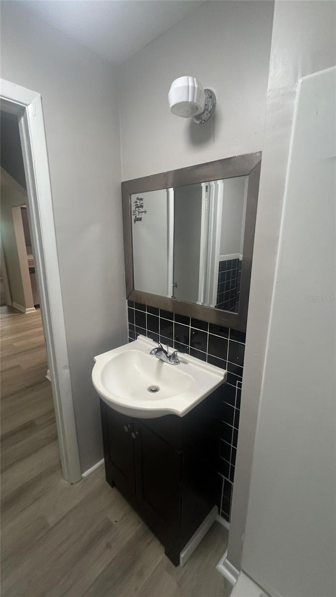 O6428140