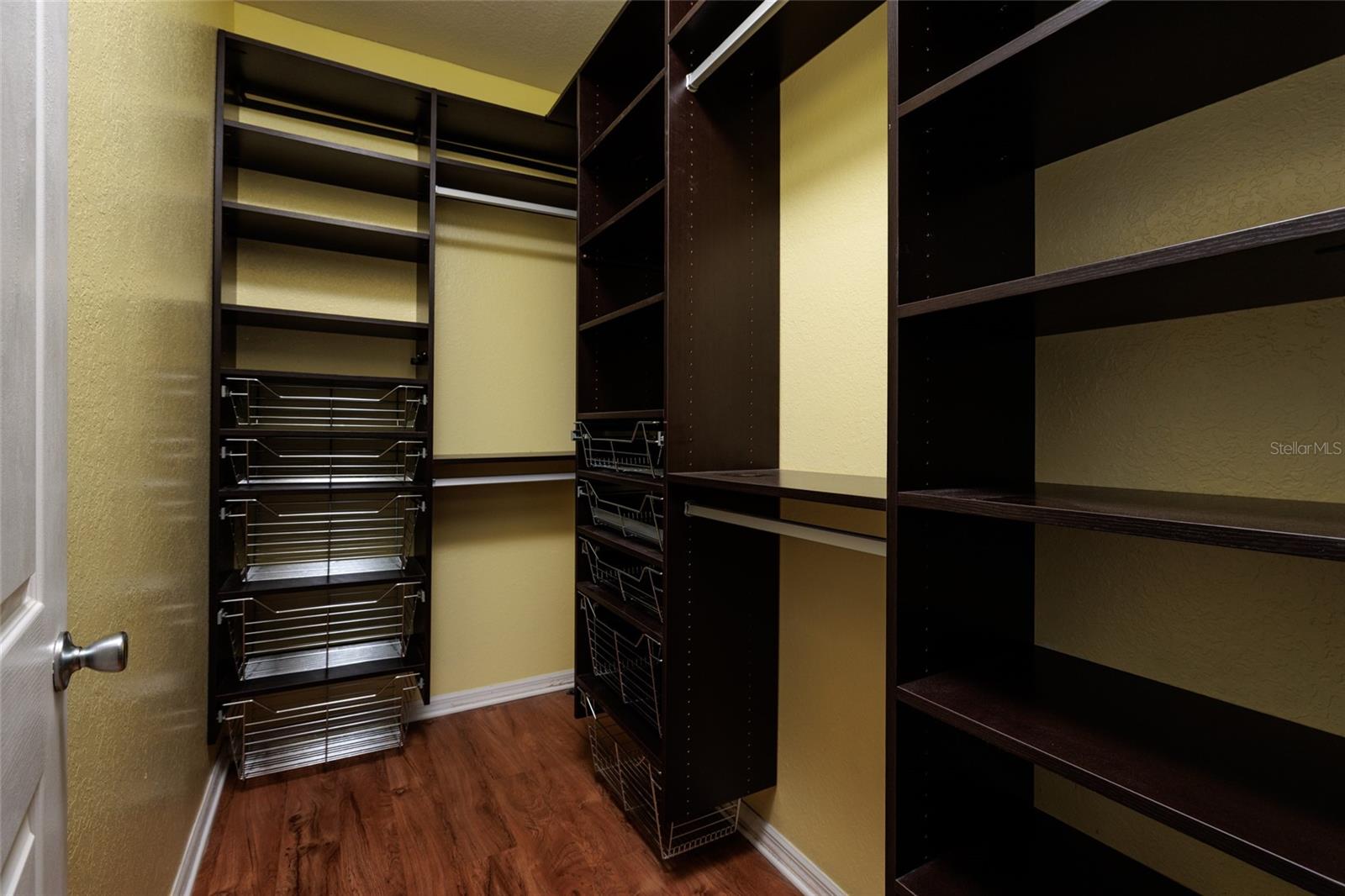 Walk in Closet