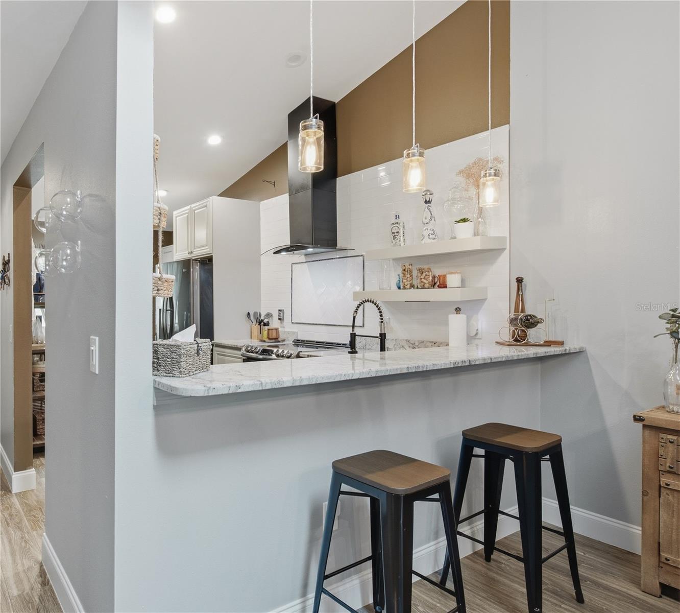 Breakfast Bar area!