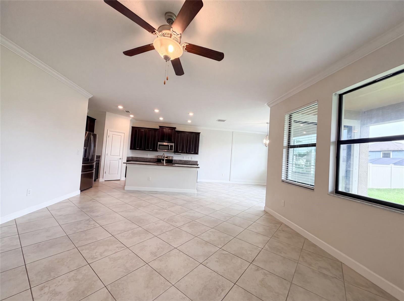 O6428343