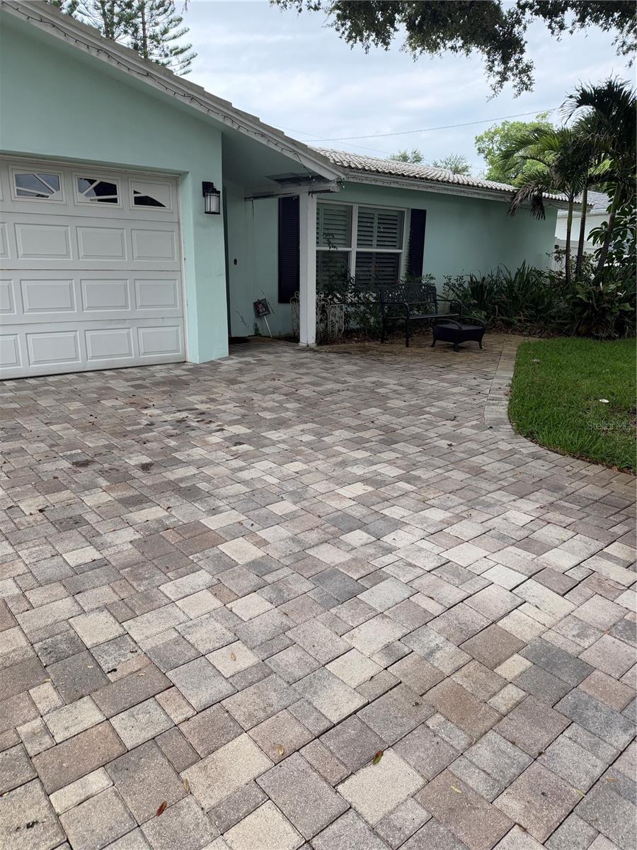 New pavers in driveway and walkway to the entrance.